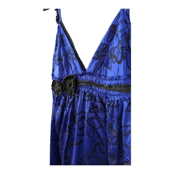 Vera Wang Royal blue with Black Embroidery Silk Dress Size 10 EUC - Picture 4 of 6